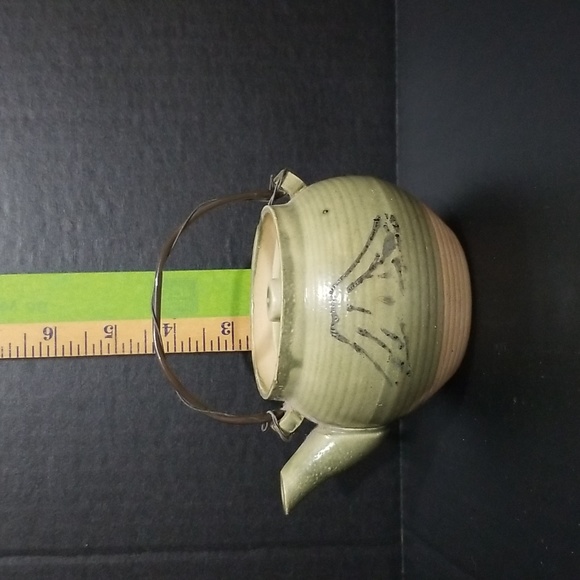 Vintage Japanese Personal  Tea Pot, Sage Green with Wire Handle - Picture 9 of 12